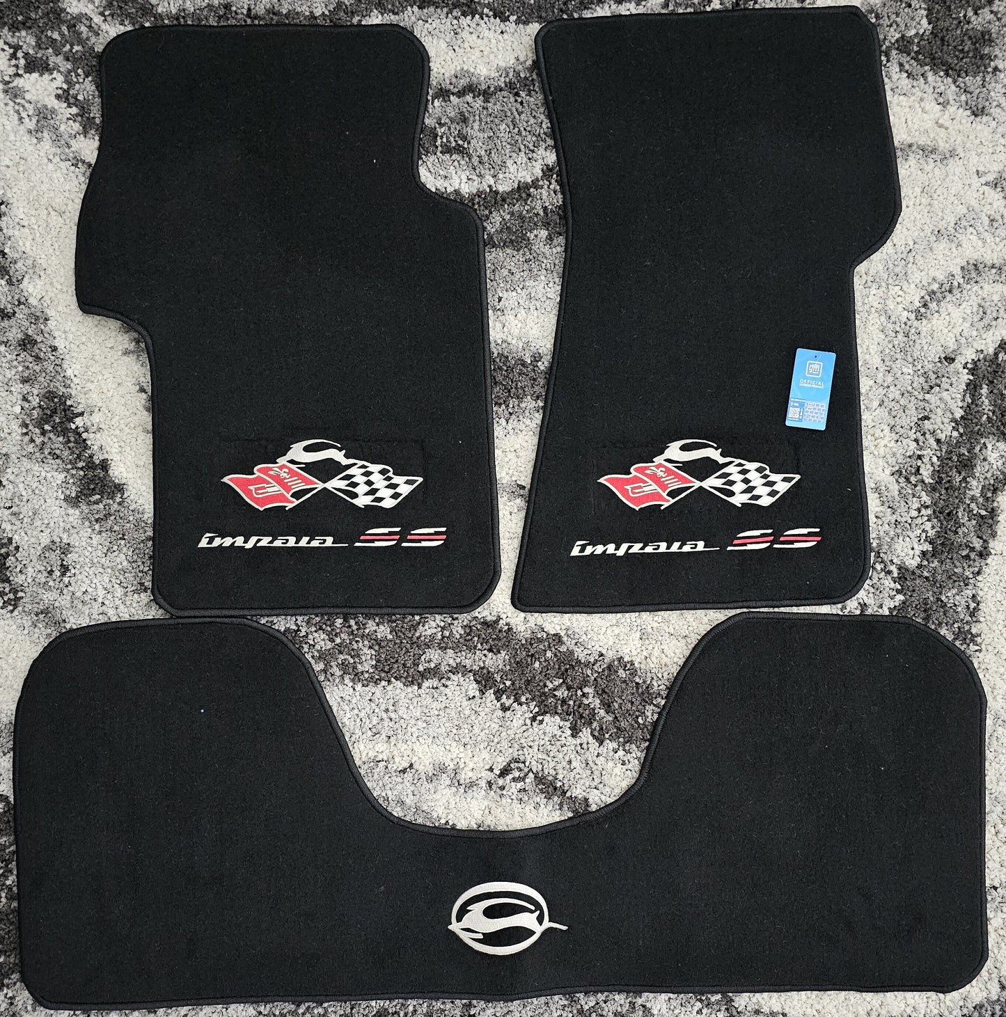 B-Body Cross-Flag Logo Floor Mats B-Body
